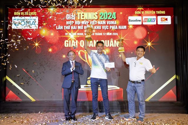 ÔNG PHẠM ANH ĐỨC - VÔ ĐỊCH TRÌNH MASTER GIẢI TENNIS HIỆP HỘI MVP VIỆT NAM ( VOMA) LẦN THỨ 2 MỞ RỘNG KHU VỰC PHÍA NAM!