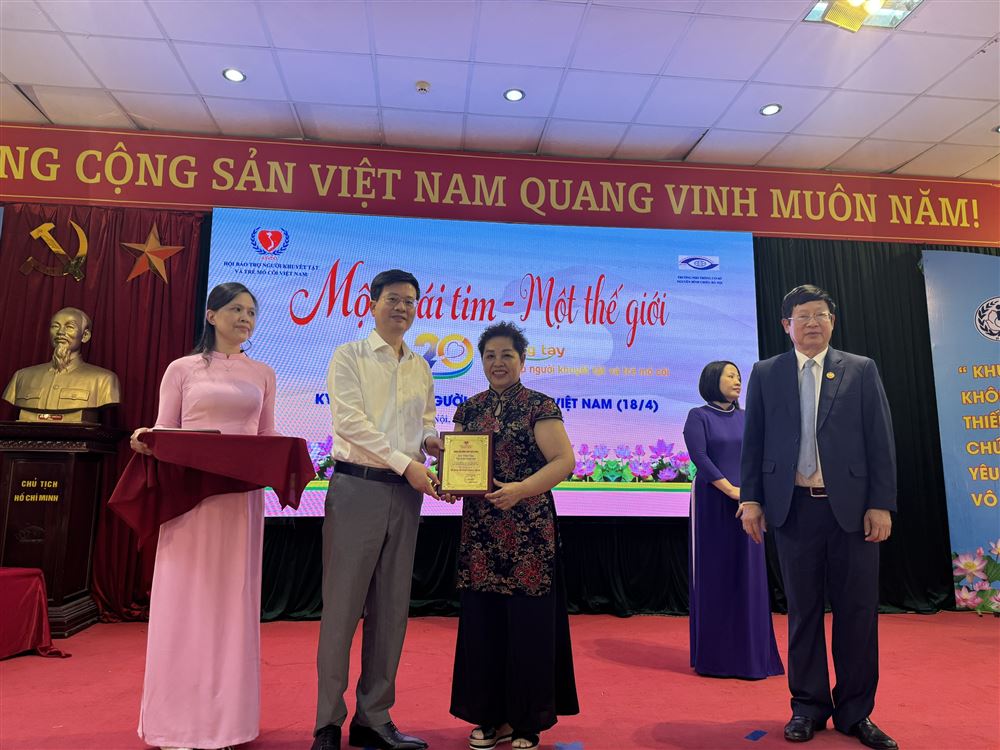 💖 Chương trình Một trái tim - Một thế giới lần thứ XX – Tấm lòng vàng của Hiệp hội Máy văn phòng Việt Nam (VOMA) 💖