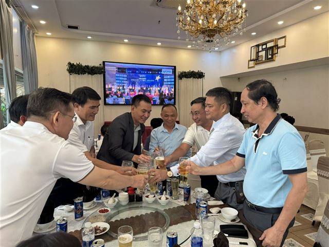 TIỆC HỌP MẶT GIAO LƯU NGÀNH MÁY VĂN PHÒNG VIỆT NAM