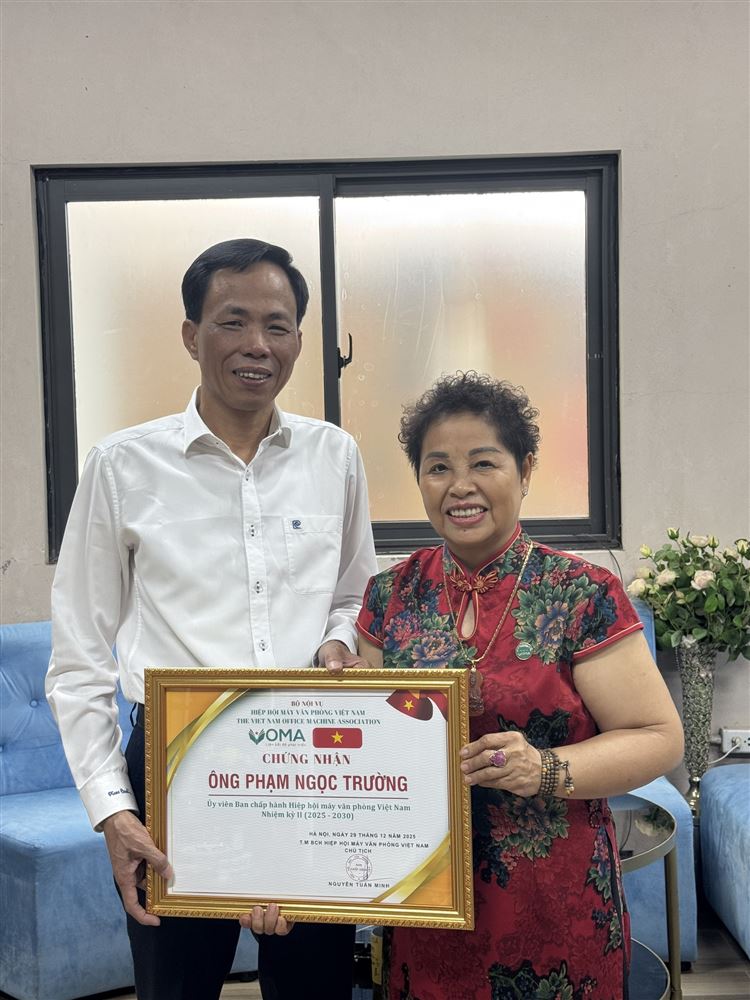 VOMA đến thăm và làm việc với ông Phạm Ngọc Trường - Ủy viên Ban chấp hành VOMA Việt Nam