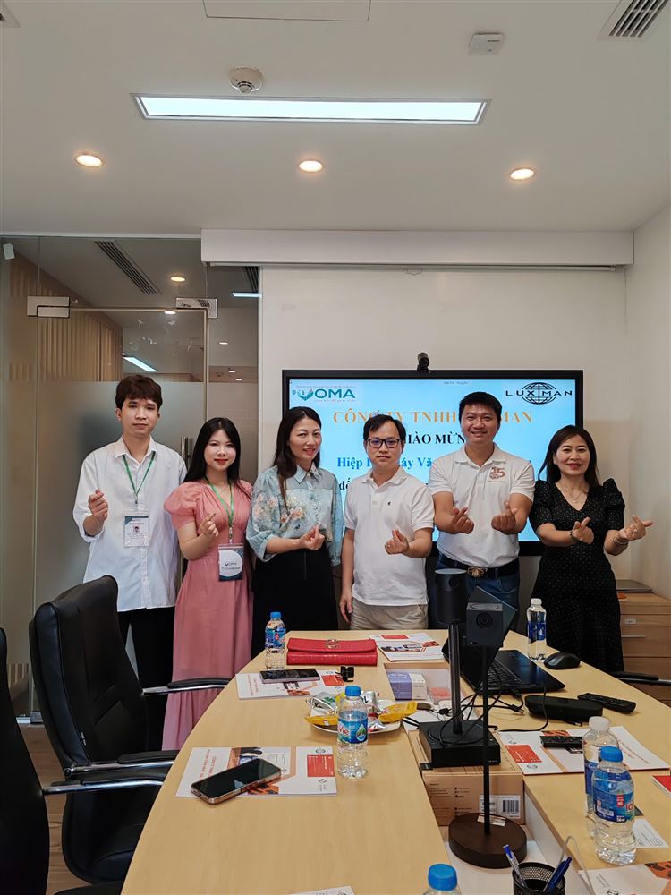 Hiệp hội Máy Văn phòng Việt Nam (VOMA) thăm Công ty TNHH Luxman